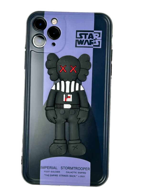 Case Kaws Relieve