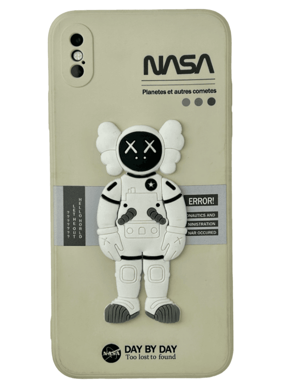 Case Kaws Relieve